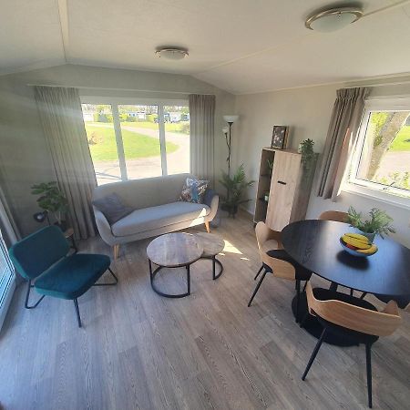 Gezellig Chalet Op Een Prachtige Plek In Drenthe Met Vrij Uitzicht Tynaarlo Exterior foto