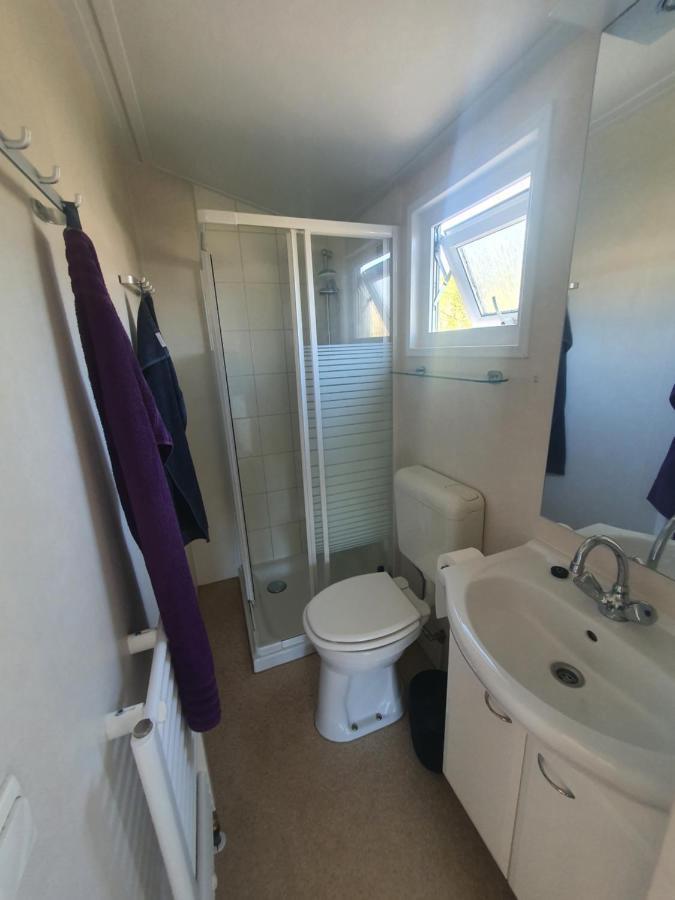 Gezellig Chalet Op Een Prachtige Plek In Drenthe Met Vrij Uitzicht Tynaarlo Exterior foto